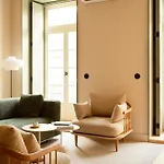 Aparthotel The Verse 4*