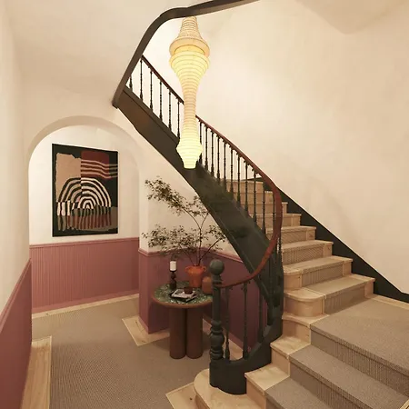 The Verse Aparthotel 4*