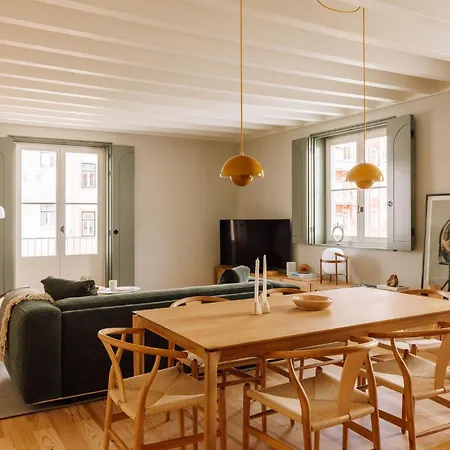 The Verse アパートホテル