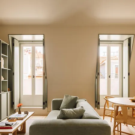 The Verse アパートホテル