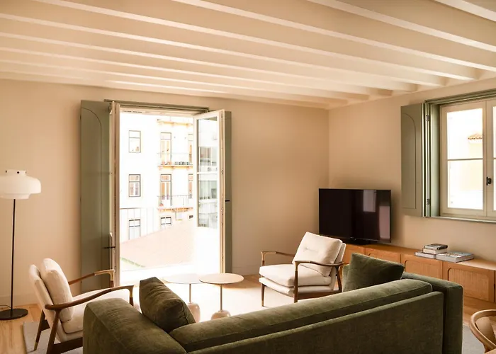 The Verse Aparthotel 4*